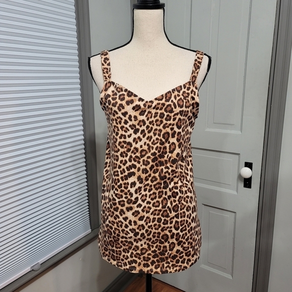 TORRID Foxy Cheetah Print Wide Strap Tank - Picture 2 of 8